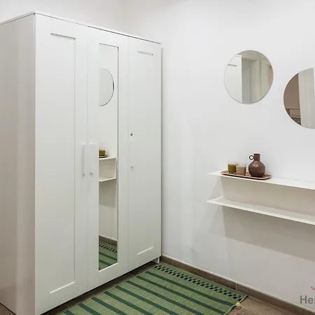 Prince Suite - Trains 4 Min - Ac - Super Wifi Genoa Exterior photo