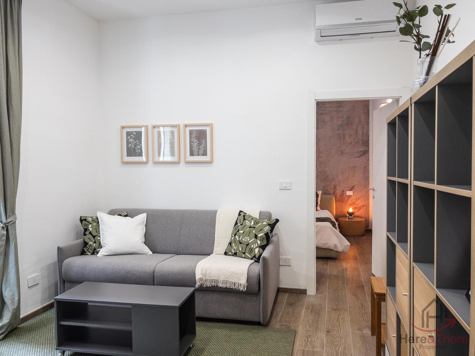 Apartment - Trains 4 Min - Ac - Super Wifi Genoa